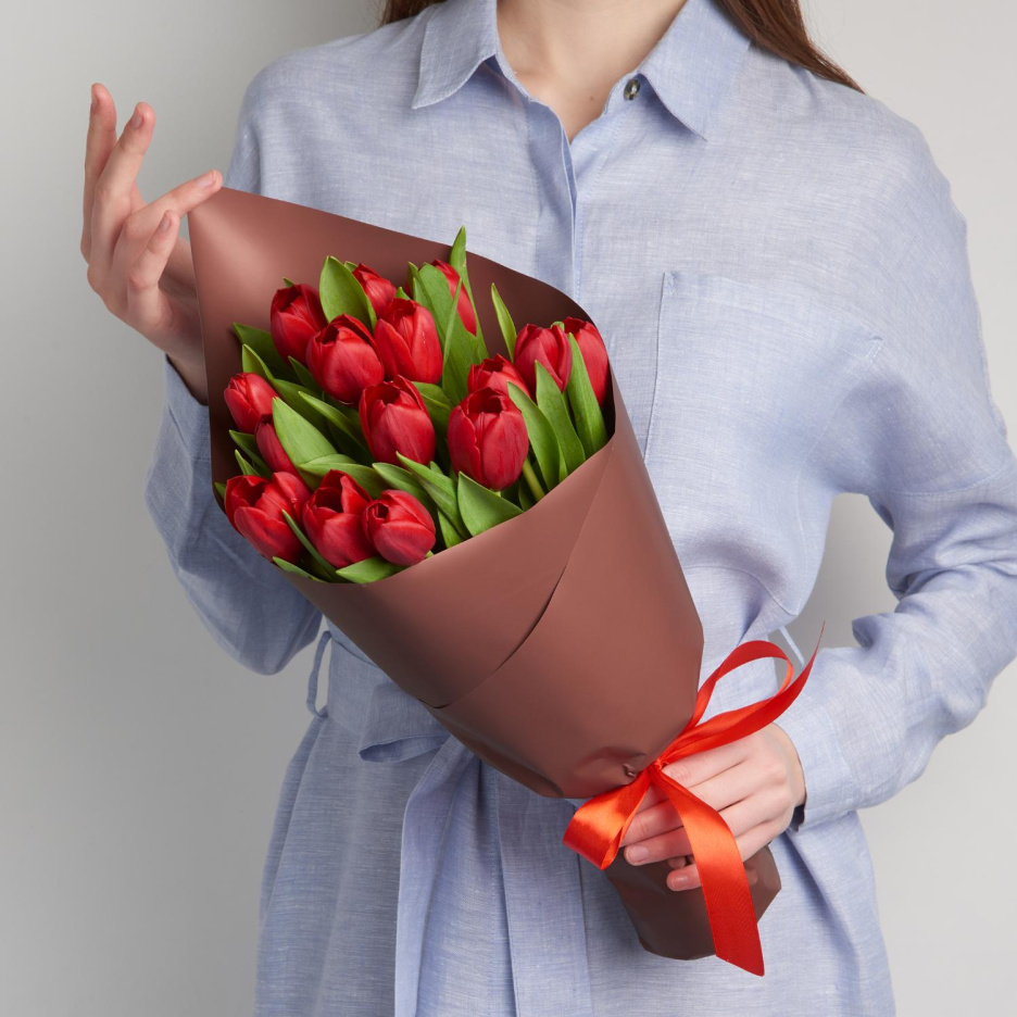 Цветы на 8 марта - купить недорого с доставкой по Москве | заказать ...