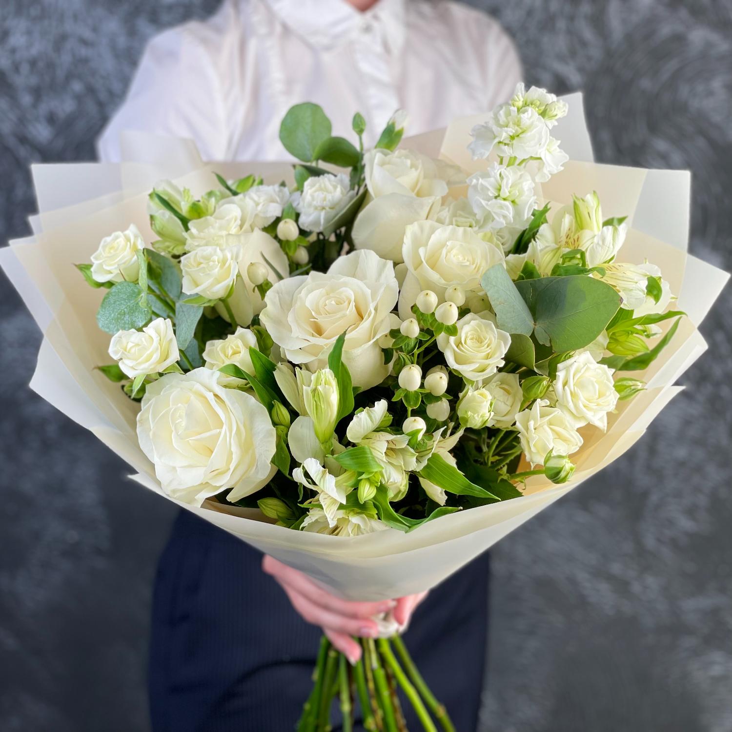 Букет цветов "Эдинбург" - заказать цветы с доставкой в Москве недорого ...